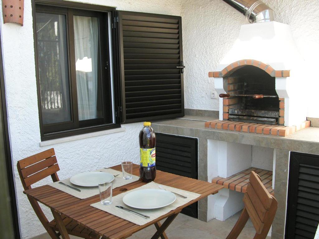 Hébergement de vacances Almargem 77 *